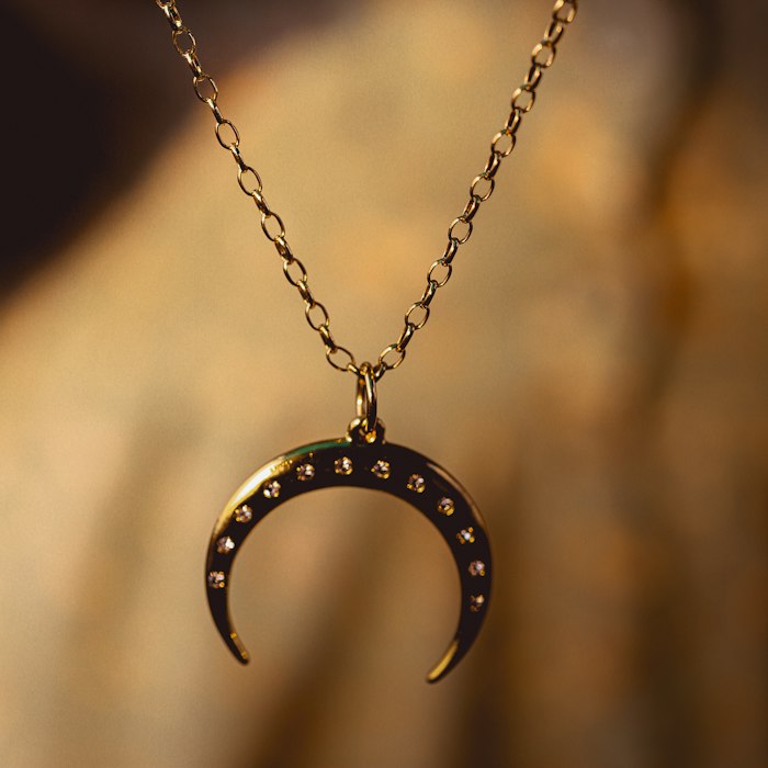 Jewellery & accessories